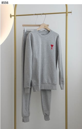 #아미 [AMI] 아미 레드 하트 로고 라운드 맨투맨 & 트레이닝 팬츠 기모 세트 신상입고💢 #세트 #8556