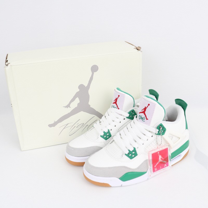 👹나이키 조던4 SB 레트로 파인 그린👹