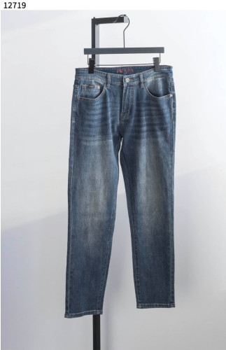 #프라다 [PRADA] 레드 로고 남성 데님 팬츠 신상입고💢 #하의 #팬츠 #12719