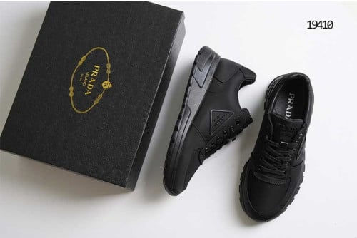 🔆 [PRADA] 프라다 블랙 삼각로고 로우탑 스니커즈 🔆