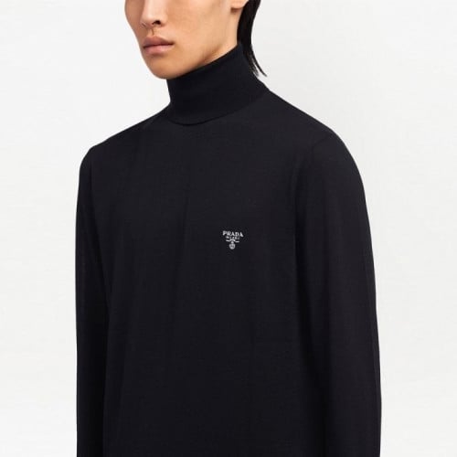 💕 프** 밀라노 로고 터틀넥 니트