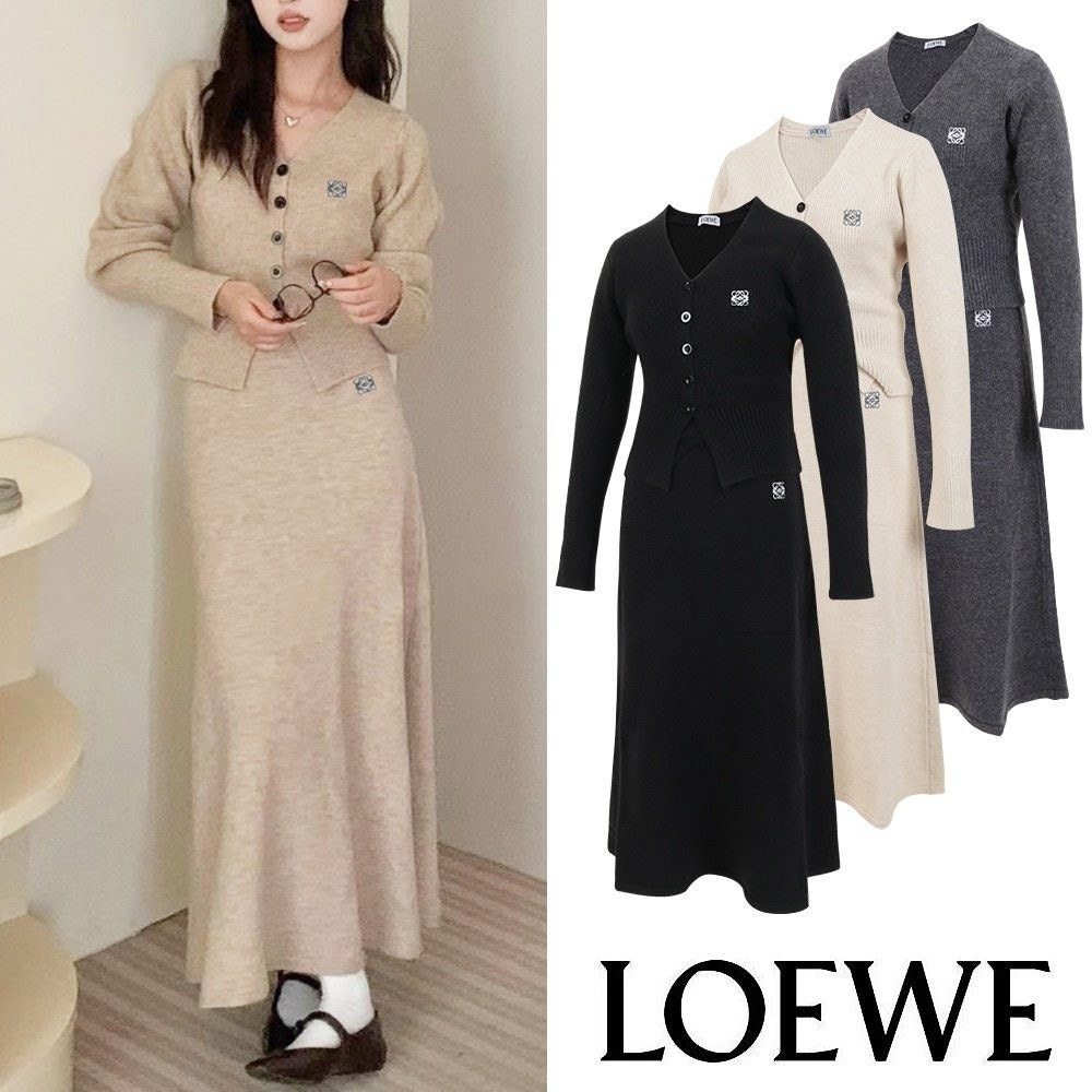 💕 로** 아나그램 자수 니트 가디건 스커트 세트