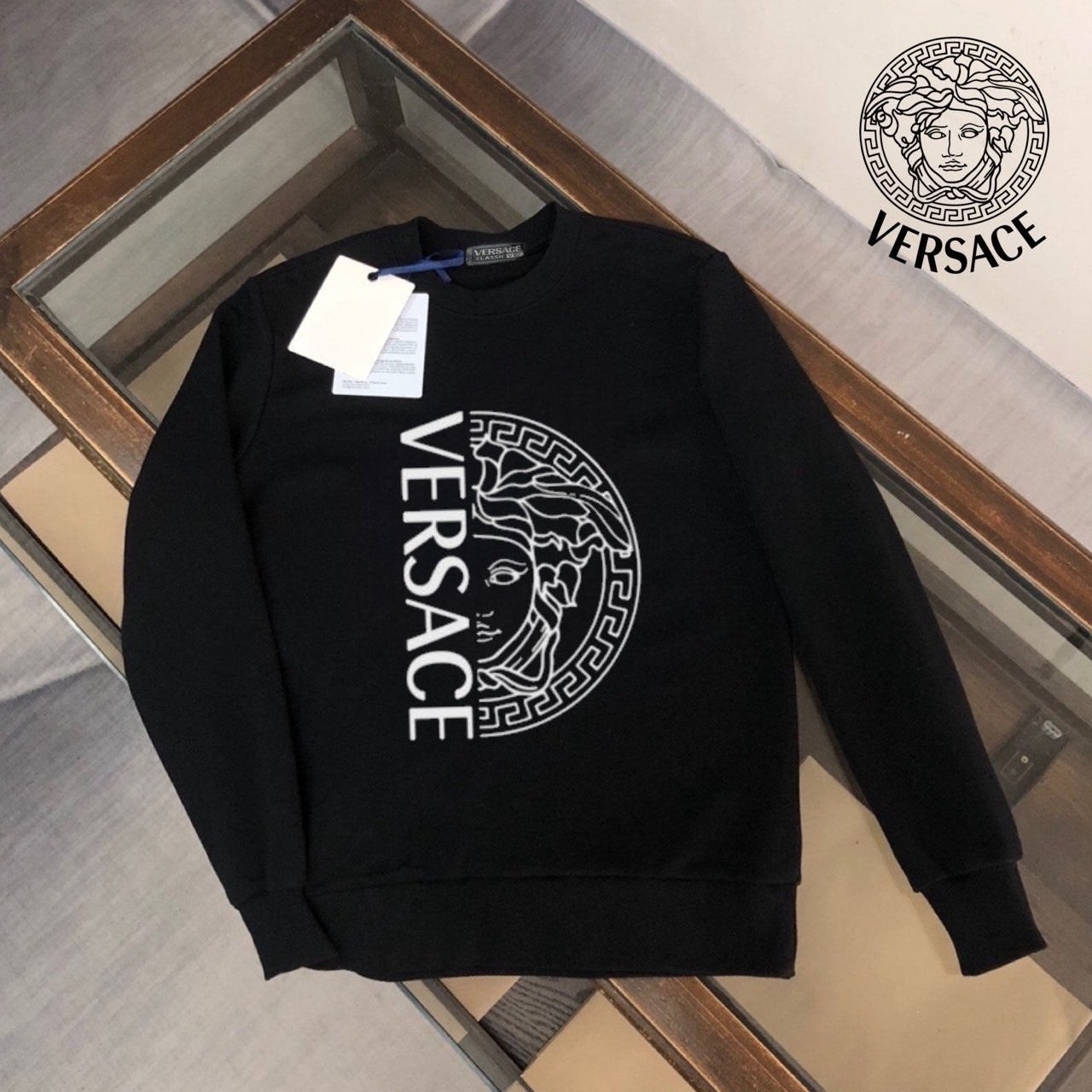 💕 베*** 메두사 로고 라운드 맨투맨