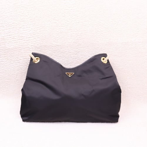 ✨프라다 사피아노 나일론 숄더백 ✨