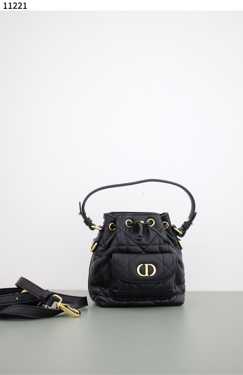 #디올 [Christian Dior]  Dior Caro 나노 버킷백 신상입고💢 #가방 #11221