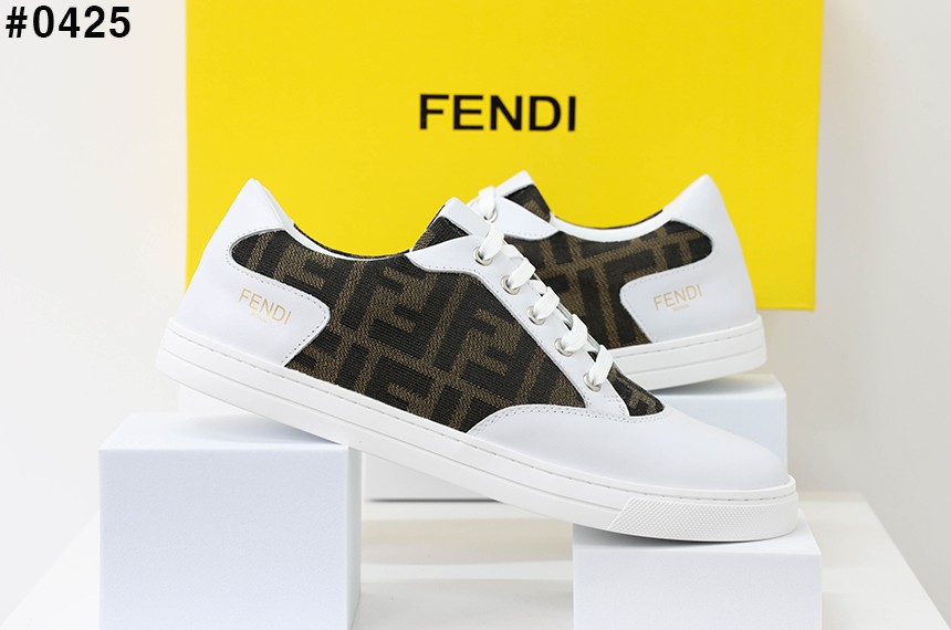 🍀 [FENDI] 팬디 FF 로고 패브릭 스니커즈 🍀