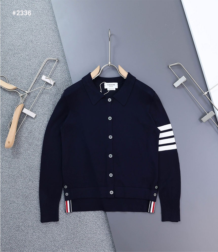 🍀 [THOM BROWNE] 톰브라운 밀라노 4바 카라 니트 가디건 🍀