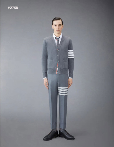 🍀 [THOM BROWNE] 톰브라운 남성 사선완장 클래식 브이넥 가디건 🍀