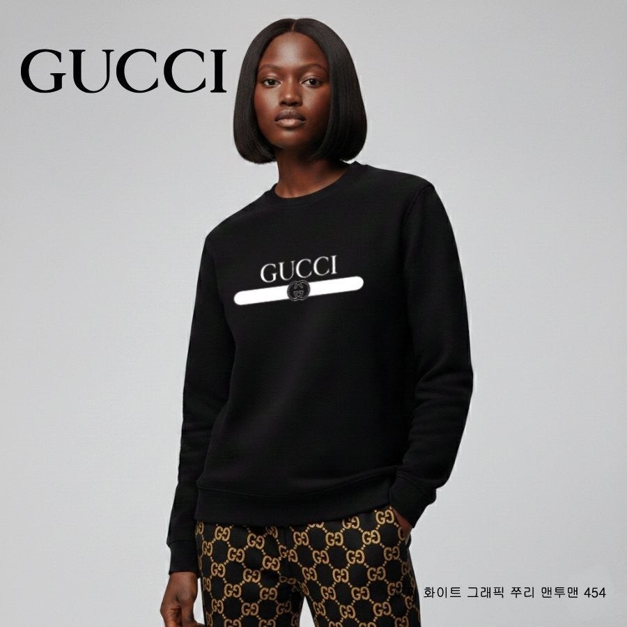 💕 구* 화이트 그래픽 쭈리 맨투맨 454