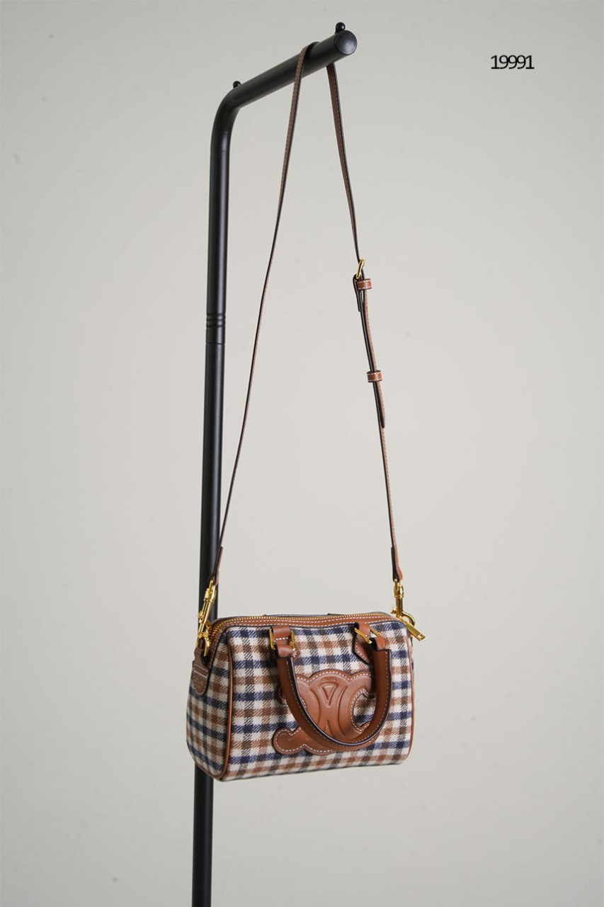 🔆 [CELINE] 셀린느 스몰 보스턴 타탄 텍스타일 카프스킨 백🔆