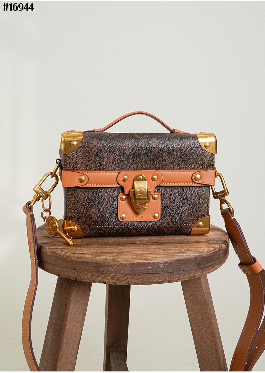 🔆 [LOUIS VUITTON] 루이비통 소울 트렁크 🔆