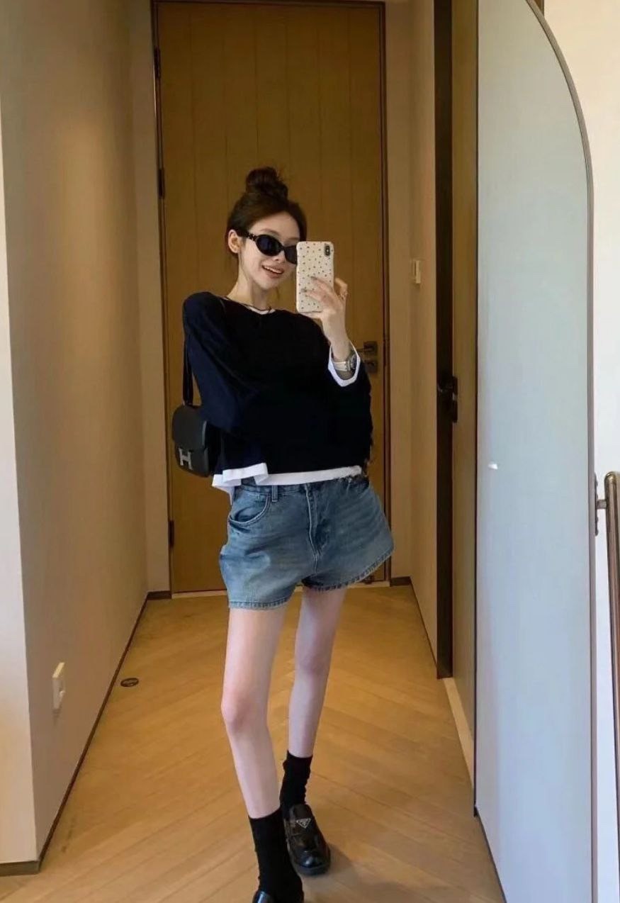 •프라* 삼각 로고 레이어드 롱슬리브 - 수입