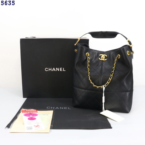 👹샤넬 2024/25 공방 카프스킨 쇼핑백👹