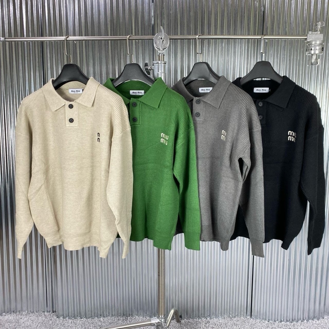 💕 미*** 세르 카라니트