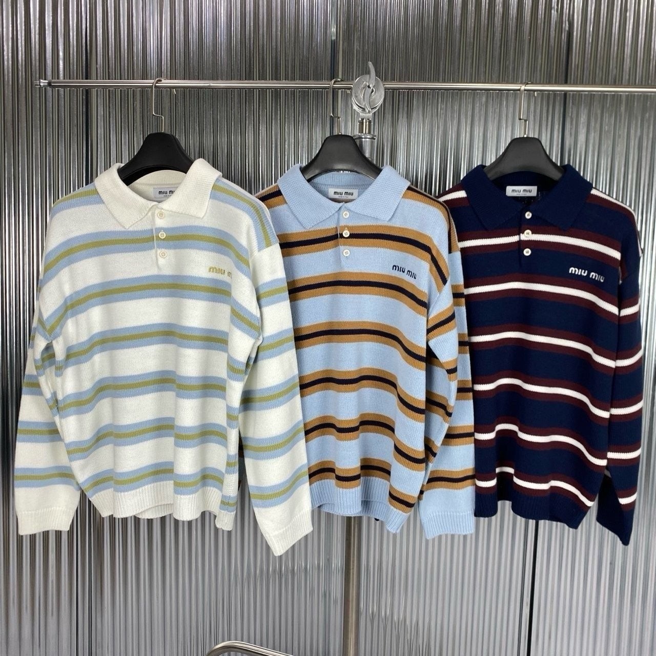 💕 미*** 포인트 카라니트