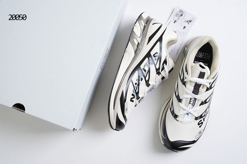 🔆 [SALOMON] MM6 메종 마르지엘라 X 살로몬 XT 스니커즈 🔆