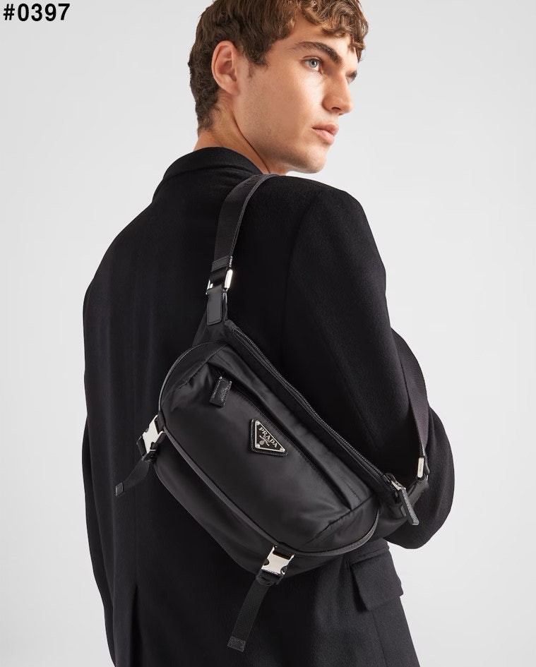 🍀 [PRADA] 프라다 리나일론 사피아노 숄더백 🍀