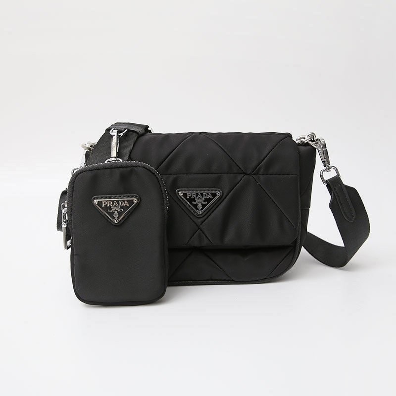 프라다 리나일론 패딩 숄더백