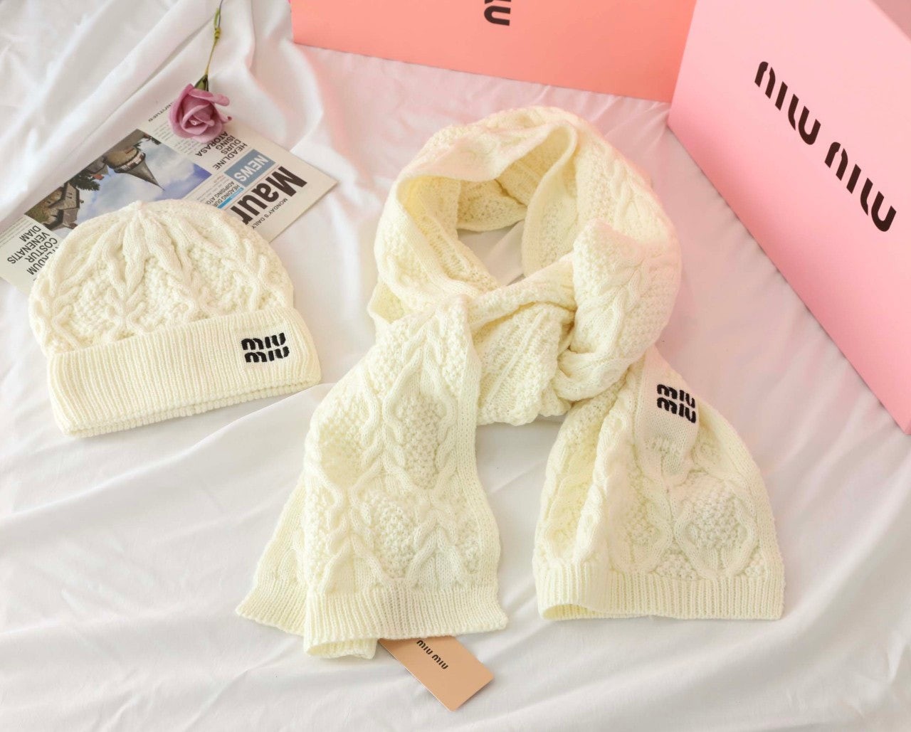 #미우미우 [ miu ] 수입 케이블 니트 캐시미어 비니 스카프 2종 SET -- 입고💢 #머플러비니 #잡화