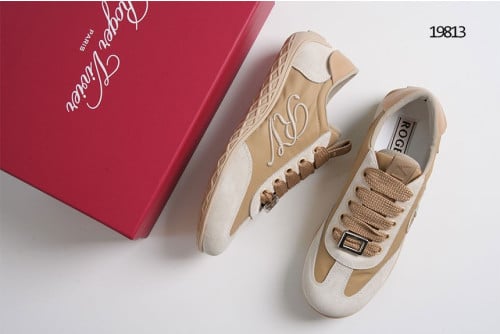 🔆[ROGER VIVIER] 로저비비에 비브 로우 스웨이드 스니커즈 브라운 🔆