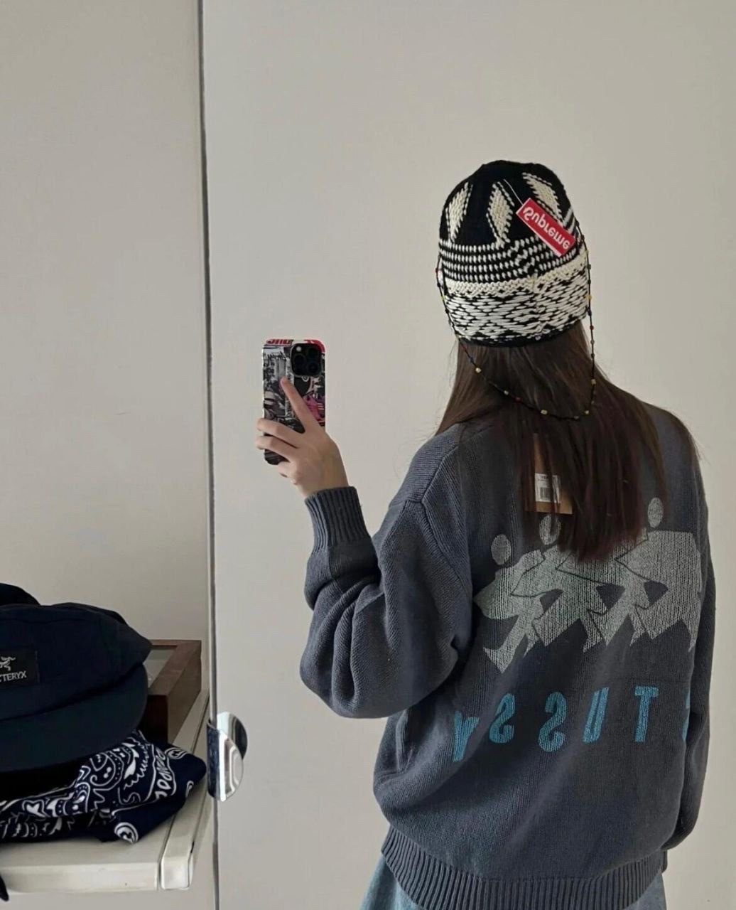 •스투* 서프맨 아이콘 니트 - 수입