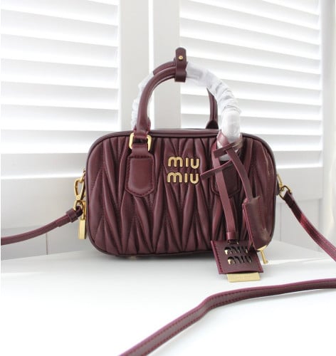 #PO #미우미우 아르카디백 마테라쎄