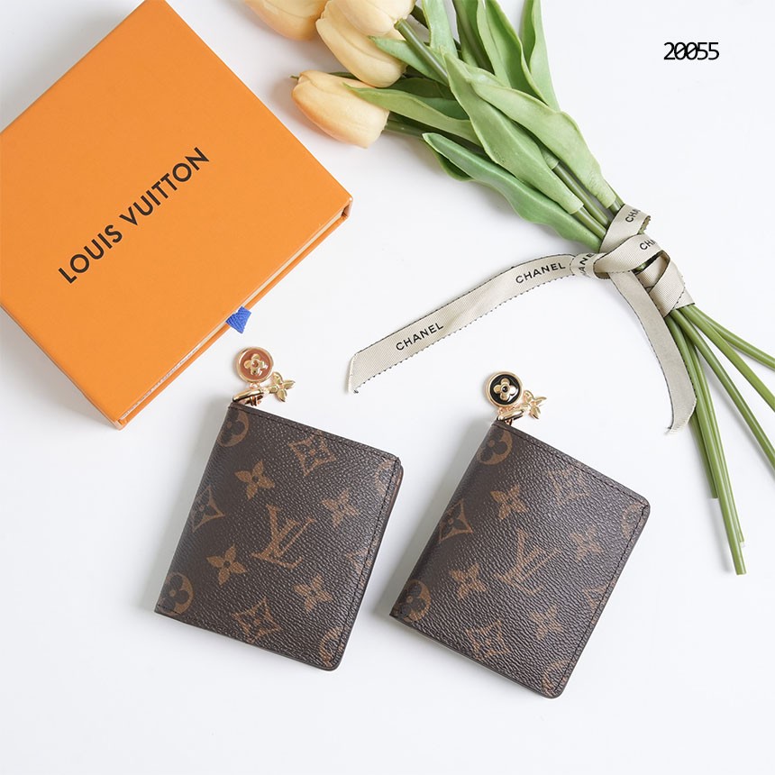 🔆 [Louis Vuitton] 루이비통 LV 참 포켓 월릿 모노그램 캔버스 지갑🔆