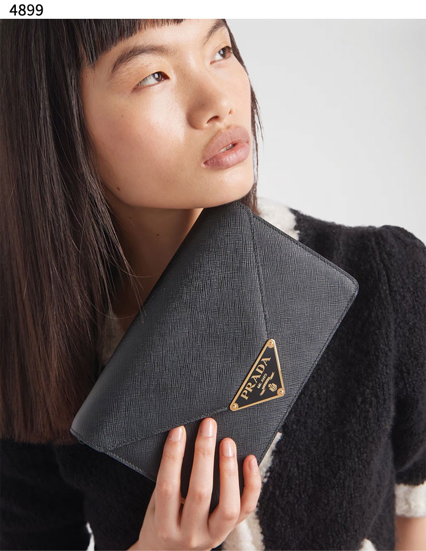 #프라다 [PRADA] 수입프리미엄급 프라다 사피아노 레더 숄더백 신상 입고 💢 #태그 #가방 #4899