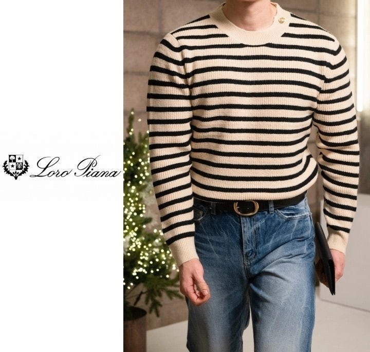 💕 로* 피아나 스트라이프 견장니트 아이보리