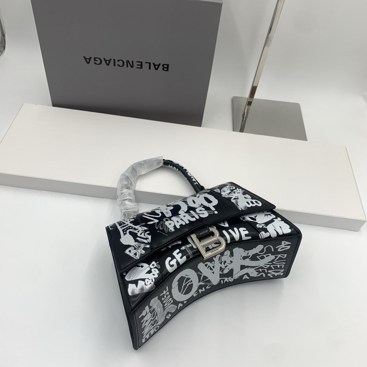 💕 발**** 그래피티 아워글래스