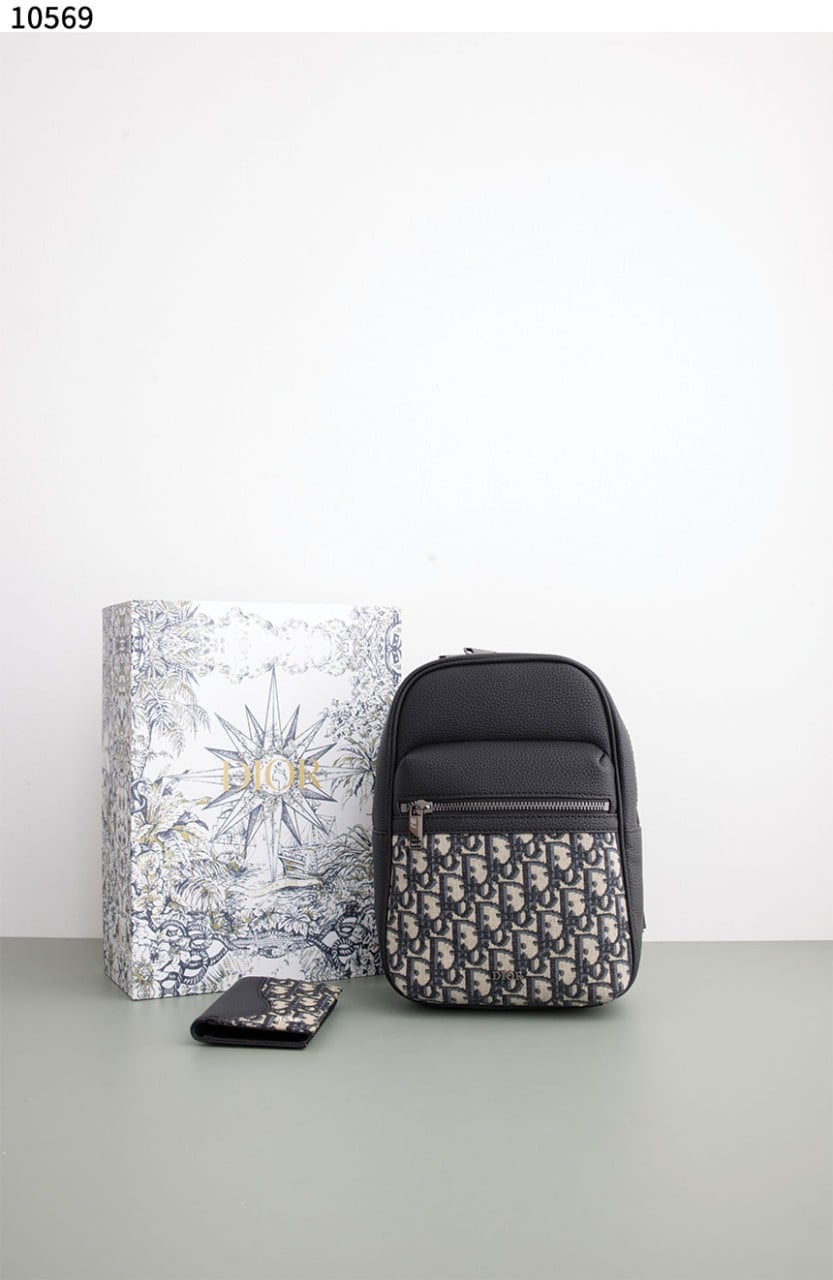 #디올 [Christian Dior] Rider 2.0 슬링백 신상입고💢 #가방 #10569