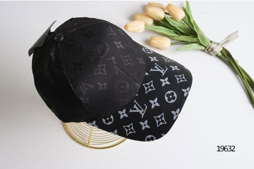 🔆 [LOUIS VUITTON] 루이비통 블랙 모노그램  볼캡 🔆