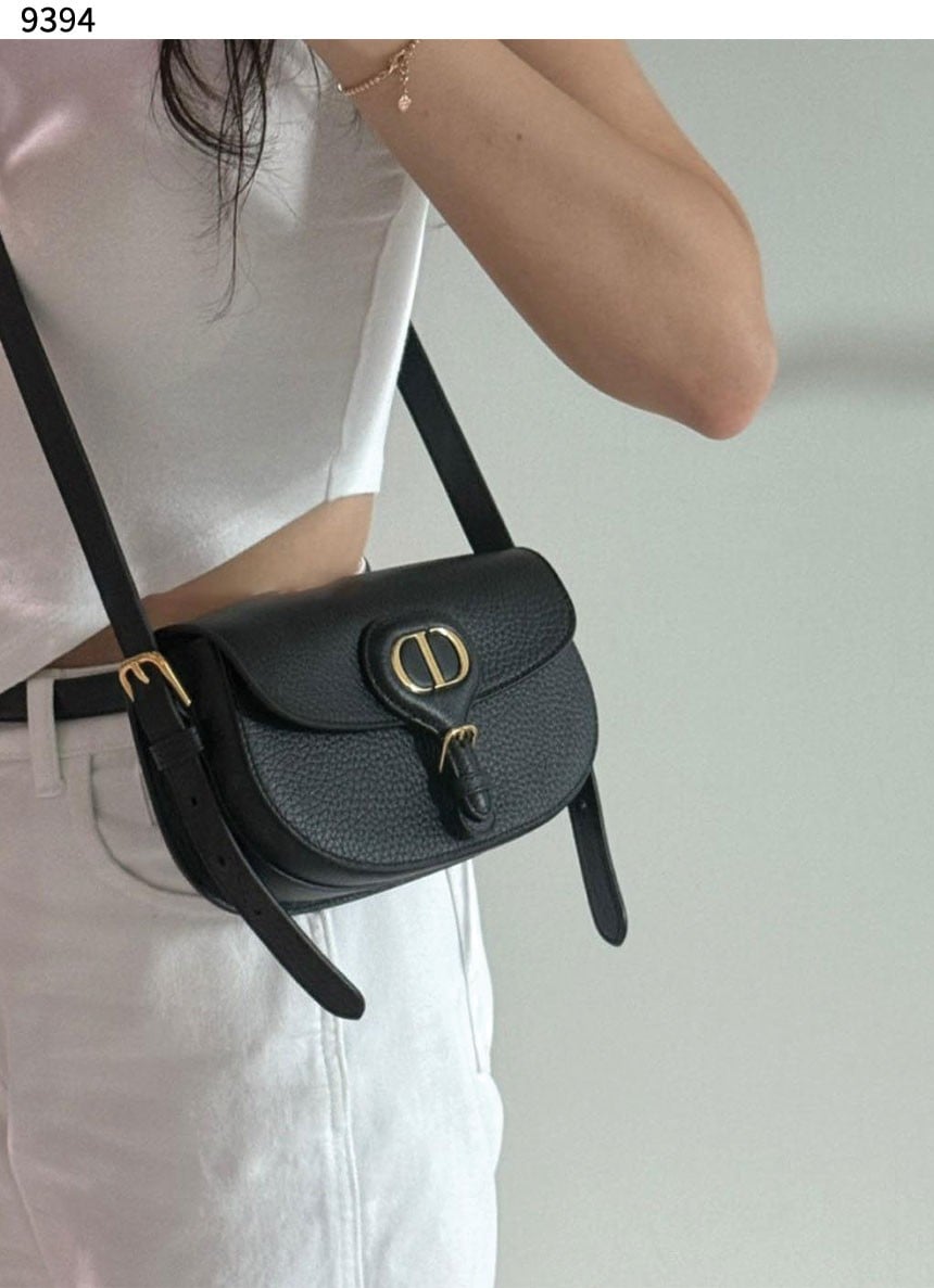 #디올 [Christian Dior] 수입프리미엄급 Dior Bobby East-West 백 신상 입고💢 #태그 #가방 #9394