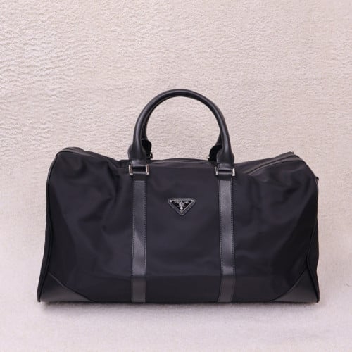 ✨프라다 리나일론 2way 보스턴백 ✨