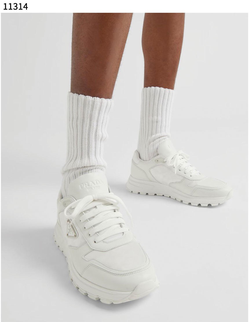 #프라다 [PRADA] 수입프리미엄급 프라다 리나일론 브러시드 가죽 스니커즈 신상 입고💢 #태그 #신발 #11314