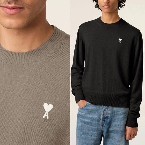 💕 아* 화이트로고 라운드 니트