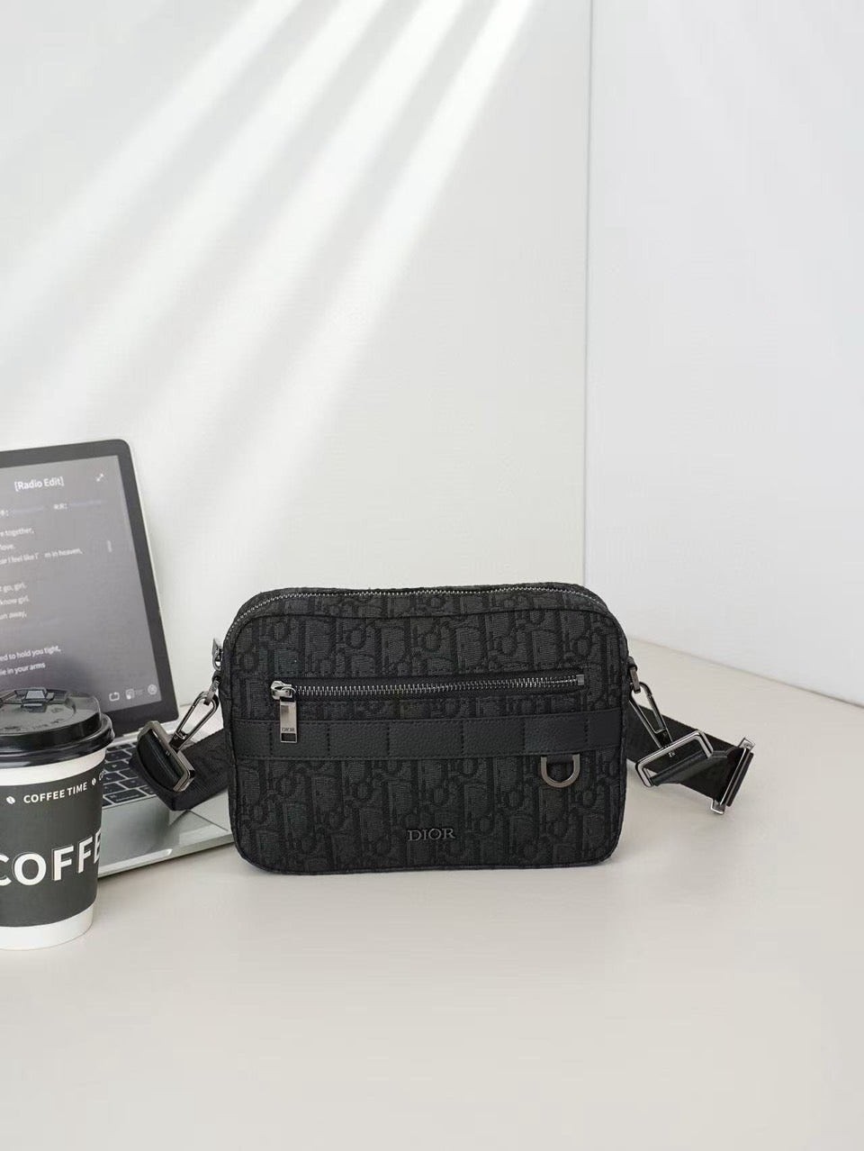 💕 디* 크로스백