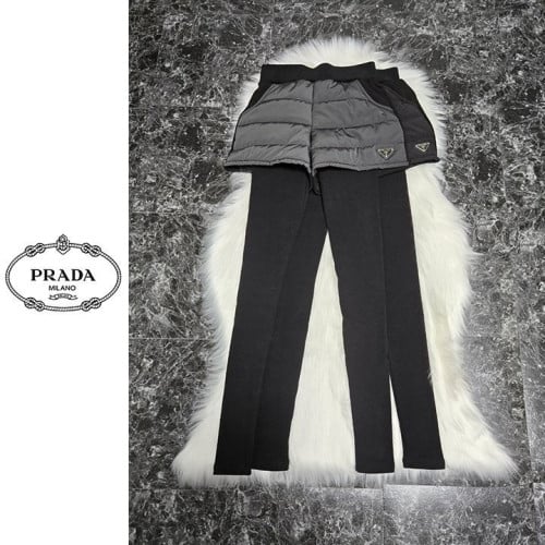 프라다 여성 패딩 레깅스 반바지