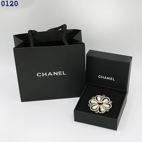 👹샤넬 골드 데이지 플라워 브로치 👹