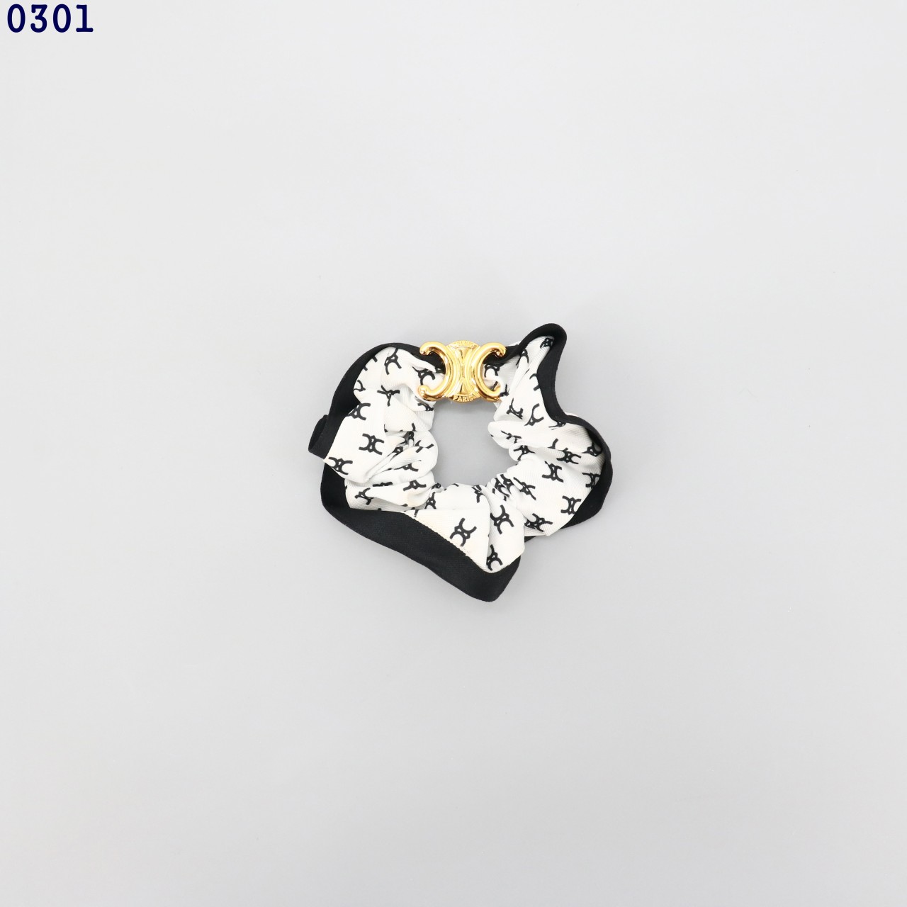 👹셀린느 미니 트리옹프 스크런치👹