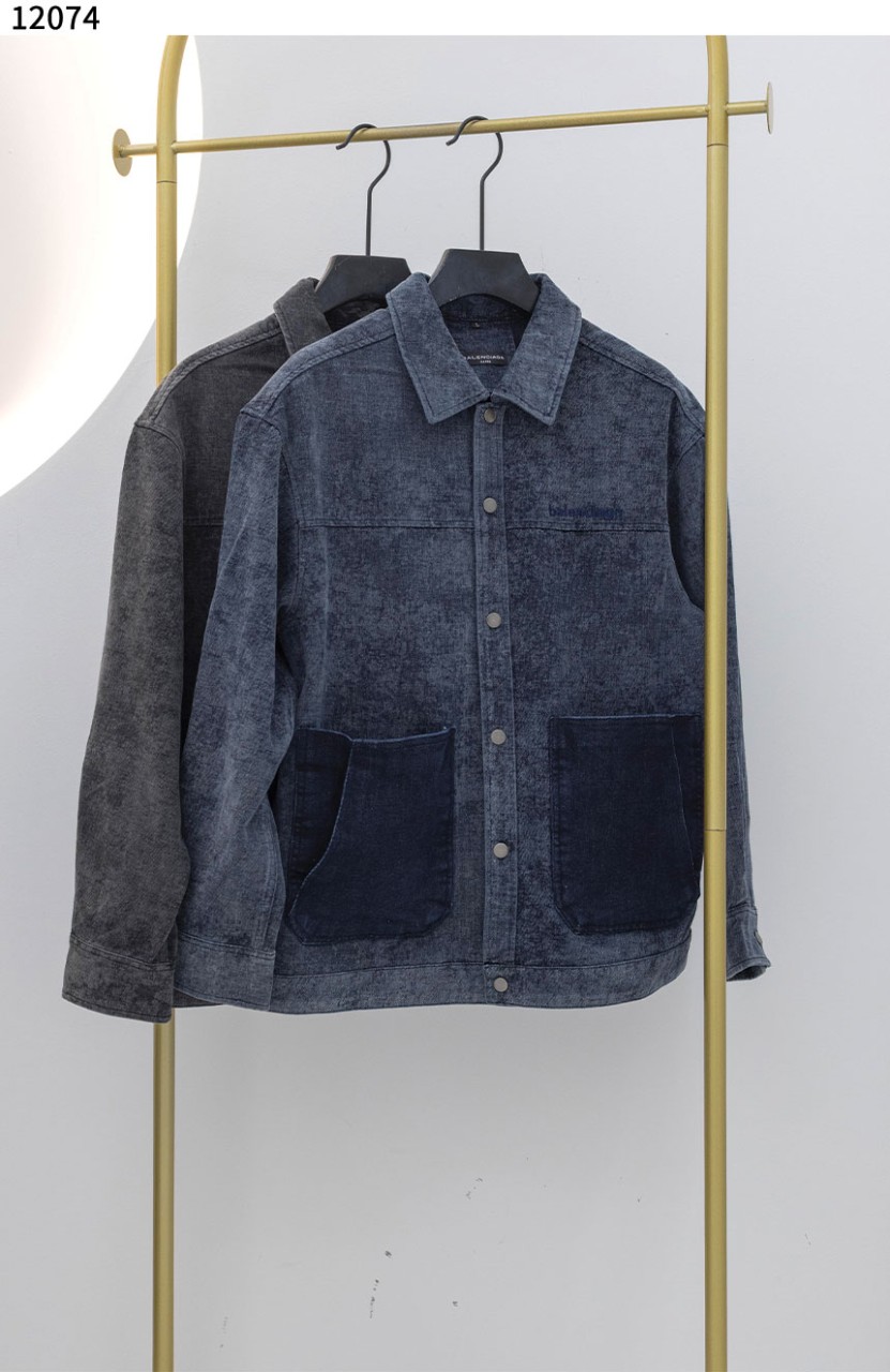 #발렌시아가 [BALENCIAGA] 데님 버튼 셔츠 자켓 신상입고💢 #상의 #자켓 #12074
