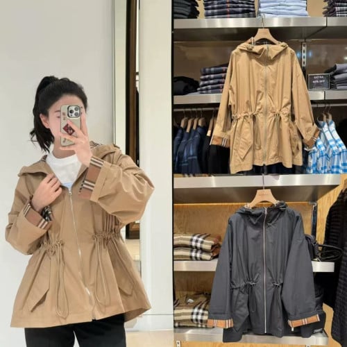 #버버리 [ B*RBERRY ] 수입 이너체크 드로스트링 코튼 후드 자켓  입고💢 #여성상의 #자켓