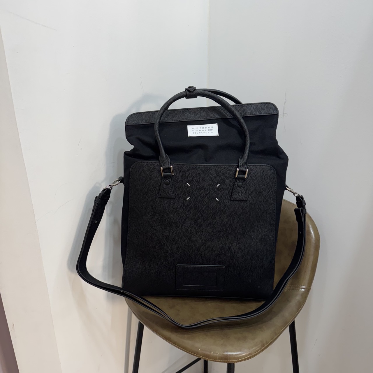 🤴🏻 #메종마르지엘라 5AC 백팩🤴🏻신상 입고🤴🏻