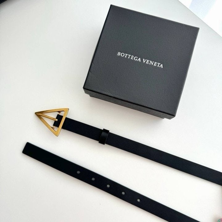 B.V 트라이앵글 벨트