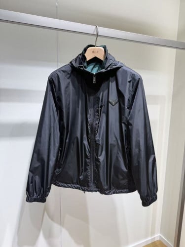 #명품의류 프라X 나일론 양면 자켓 (dmd 798873)