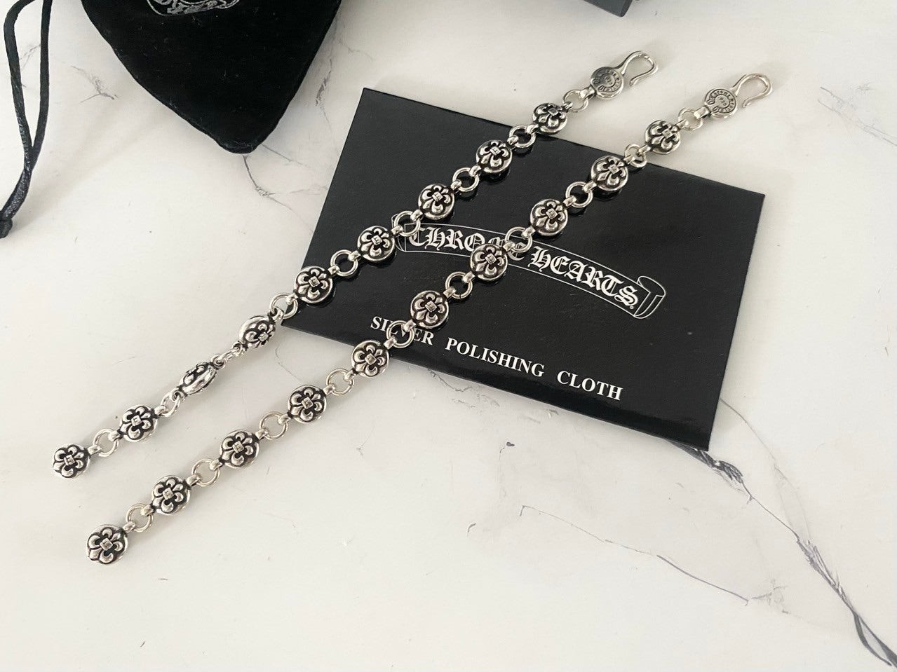 크VVV BS플레어 볼 컷아웃 팔찌