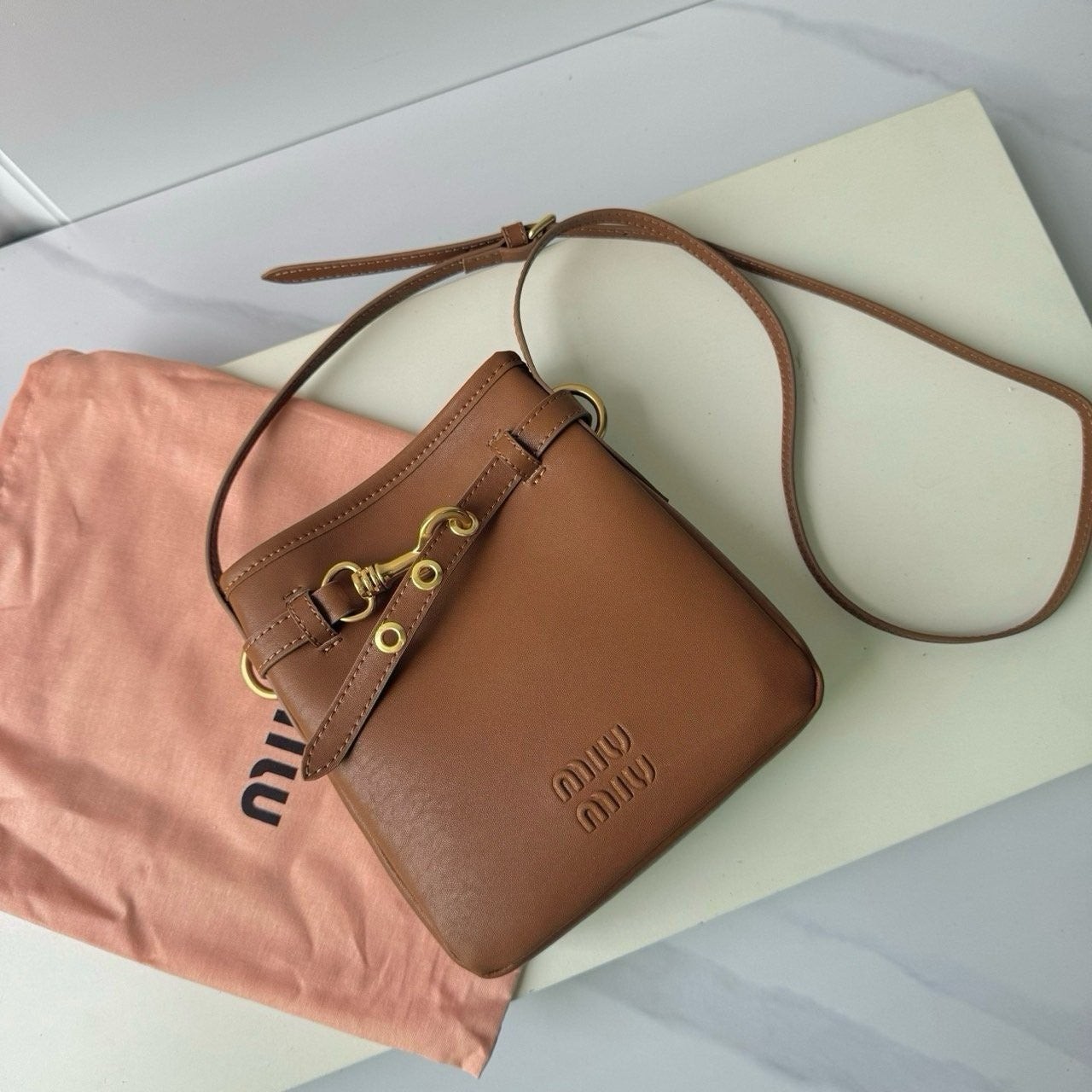 💕 미*** 나파 가죽 미니 파우치