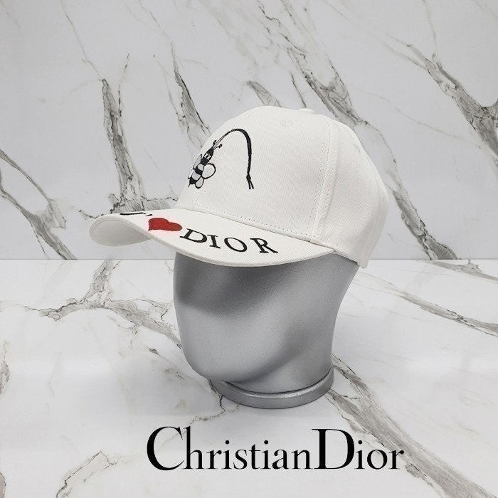 💕 디* bee 자수로고 볼캡 ⚓724