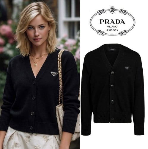 ⚪️ 2026 S/S PR*DA 트라이앵글 플레이트 커플가디건⚪️