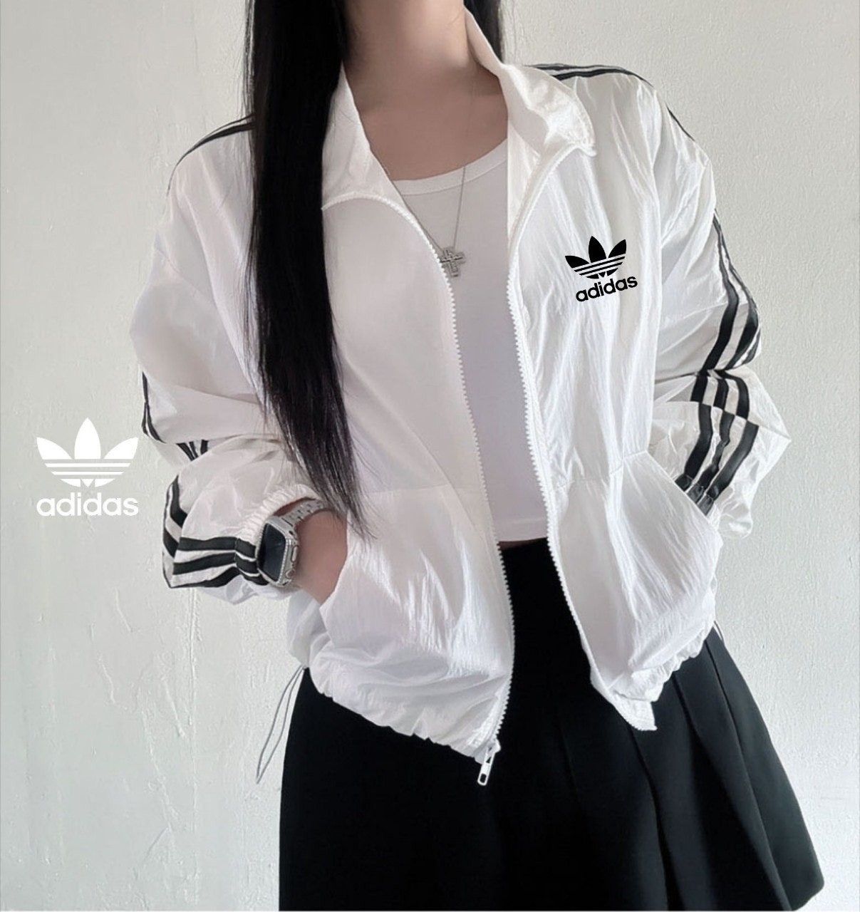 아 자수로고 삼선 바람막이 1586